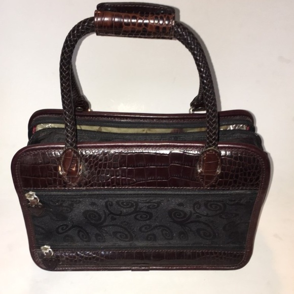 Brighton Makeup Cosmetic Bag - Picture 3 of 8